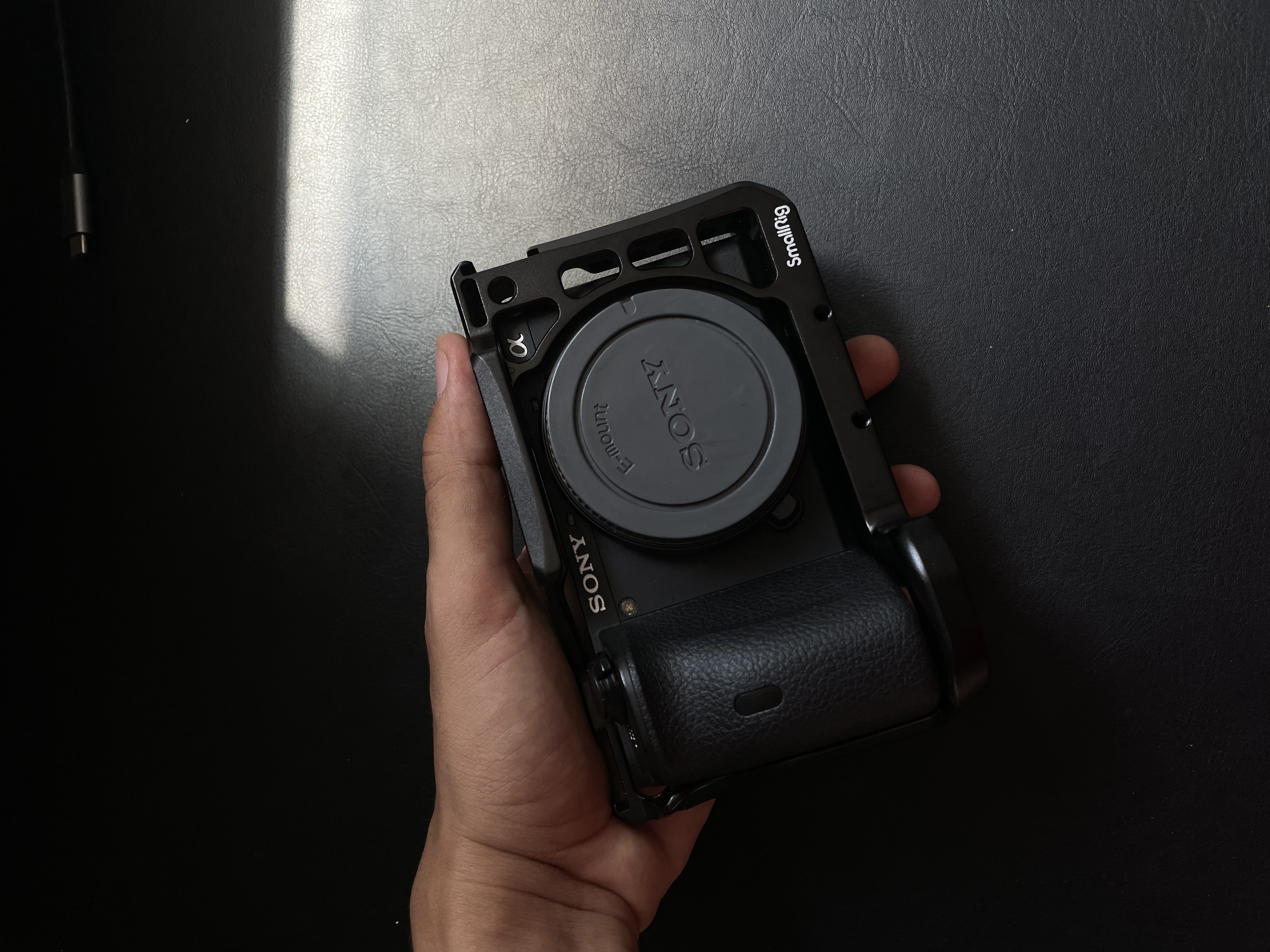 Sony A6600 Camera Cage | Cold Shoe & ARRI Mounts | SmallRig
