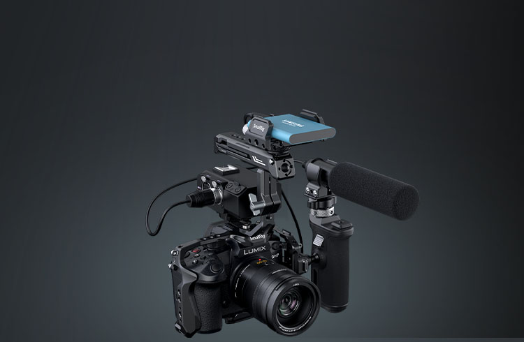 Panasonic GH7/GH6 Quick Release Camera Cage | Cable Clamp