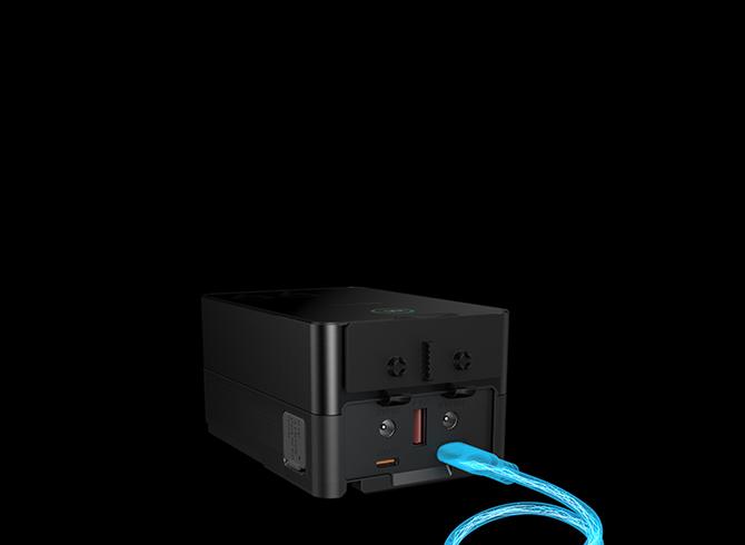 Mini V-Mount Battery VB99 Pro - Compact Power Solution Mini V-Mount Battery VB99 Pro - Compact Power Solution