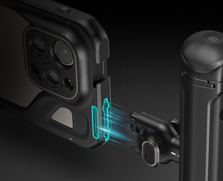 CATEGORY/Phone Rigs/Phone Cages iPhone 15 Pro Video Cage | M-Mount & MagSafe Rig | SmallRig-For Brands:Apple/For Models:iPhone 15 Pro/SKU:4396/Package Weight (kg):0.19/