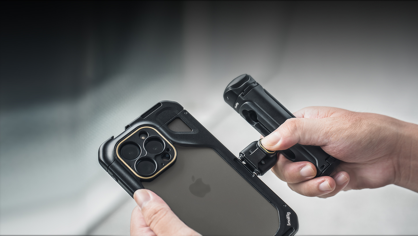CATEGORY/Phone Rigs/Phone Cages iPhone 15 Pro Video Cage | M-Mount & MagSafe Rig | SmallRig-For Brands:Apple/For Models:iPhone 15 Pro/SKU:4396/Package Weight (kg):0.19/