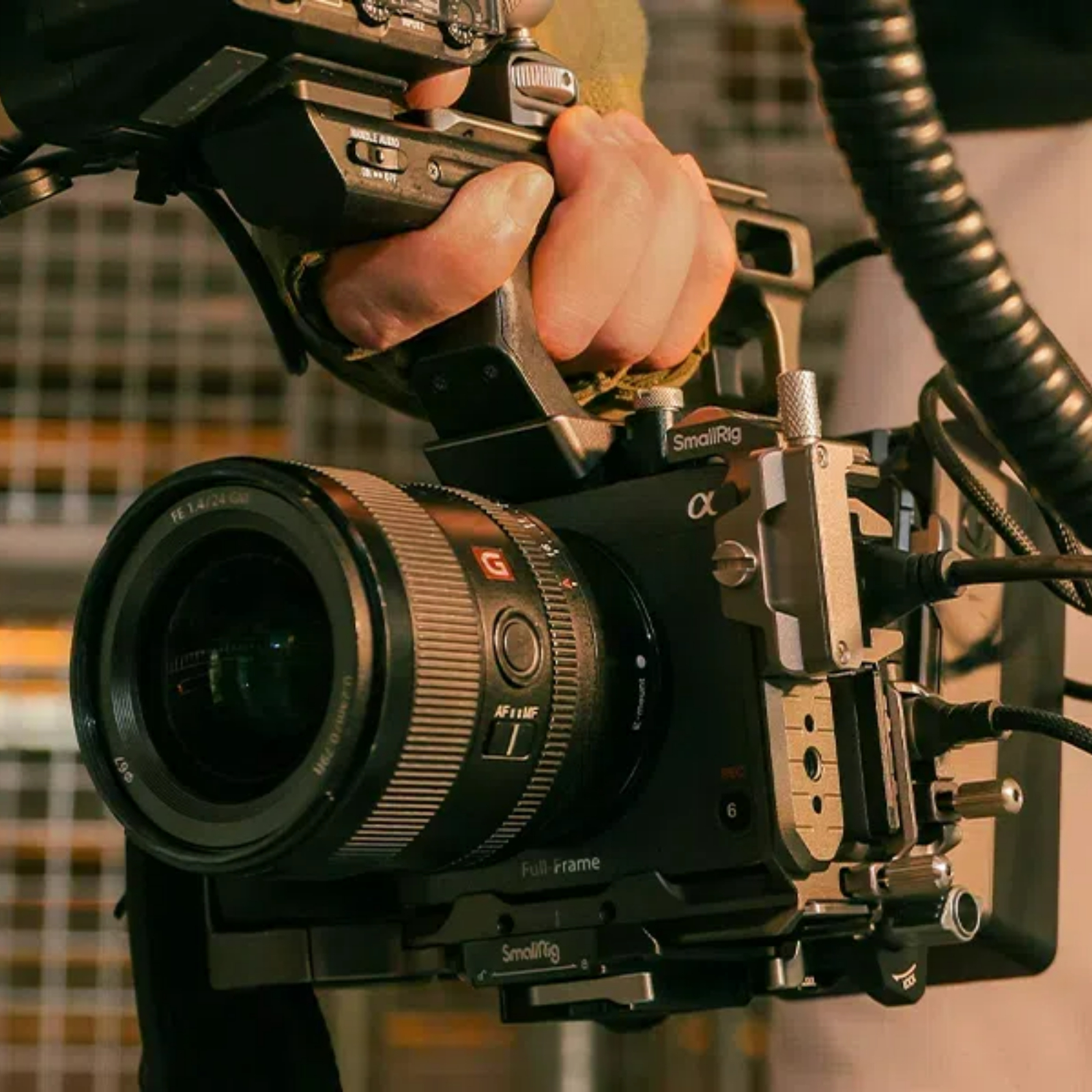 camera cage