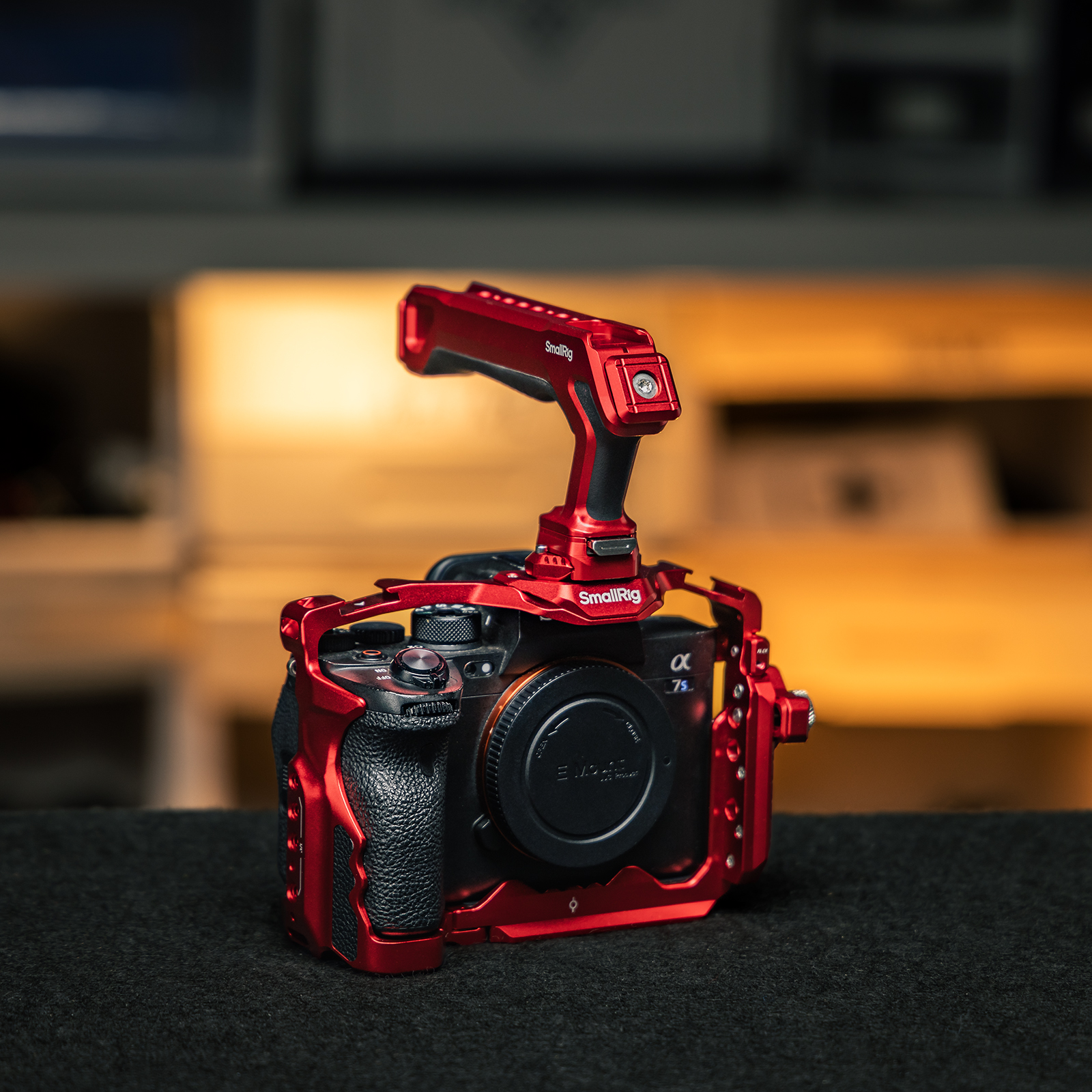Colorful QR Cage for Sony α7R V/IV/7S III | SmallRig