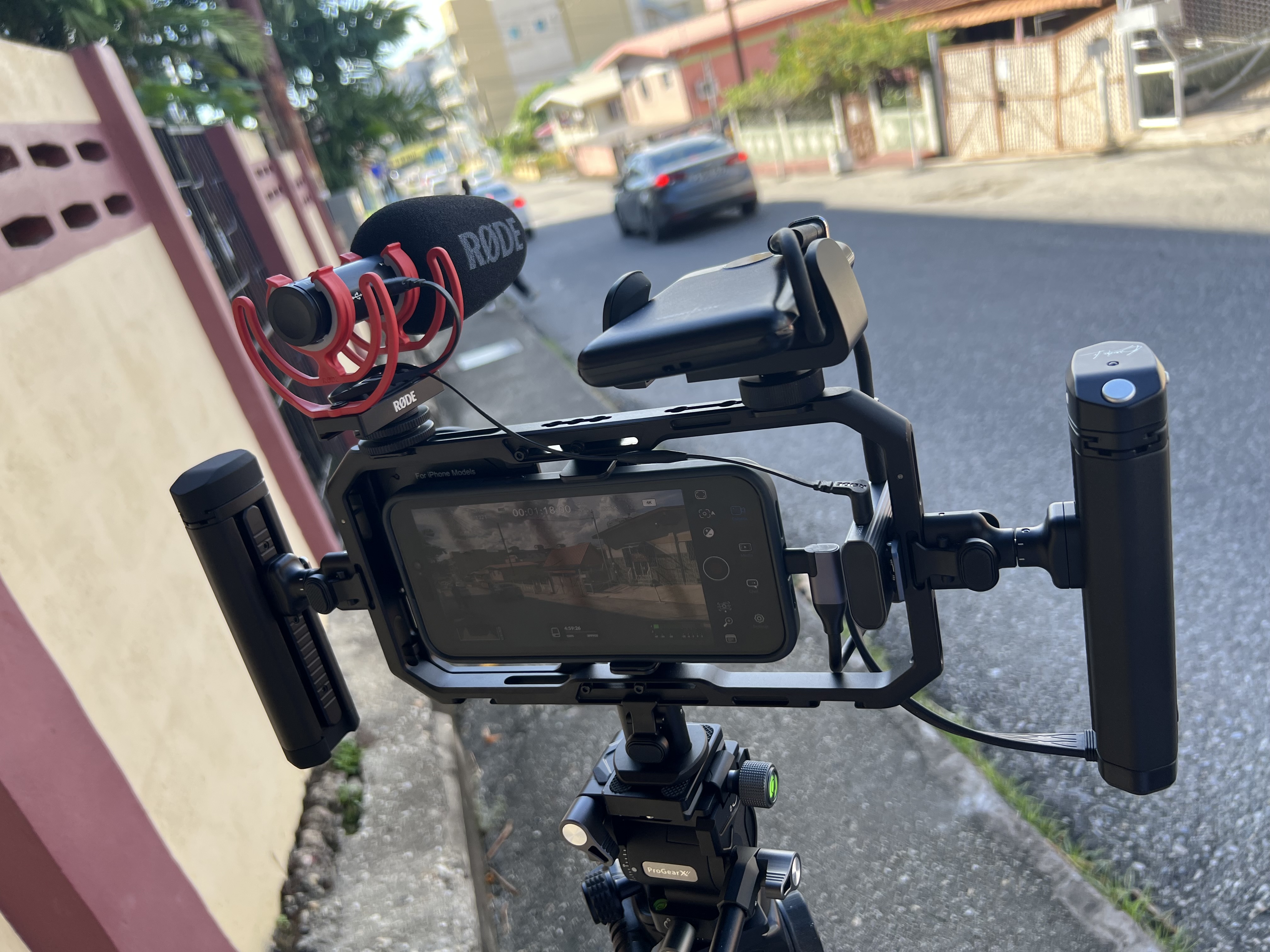 SmallRig x Brandon Li All-in-One Mobile Video Kit Full Quick