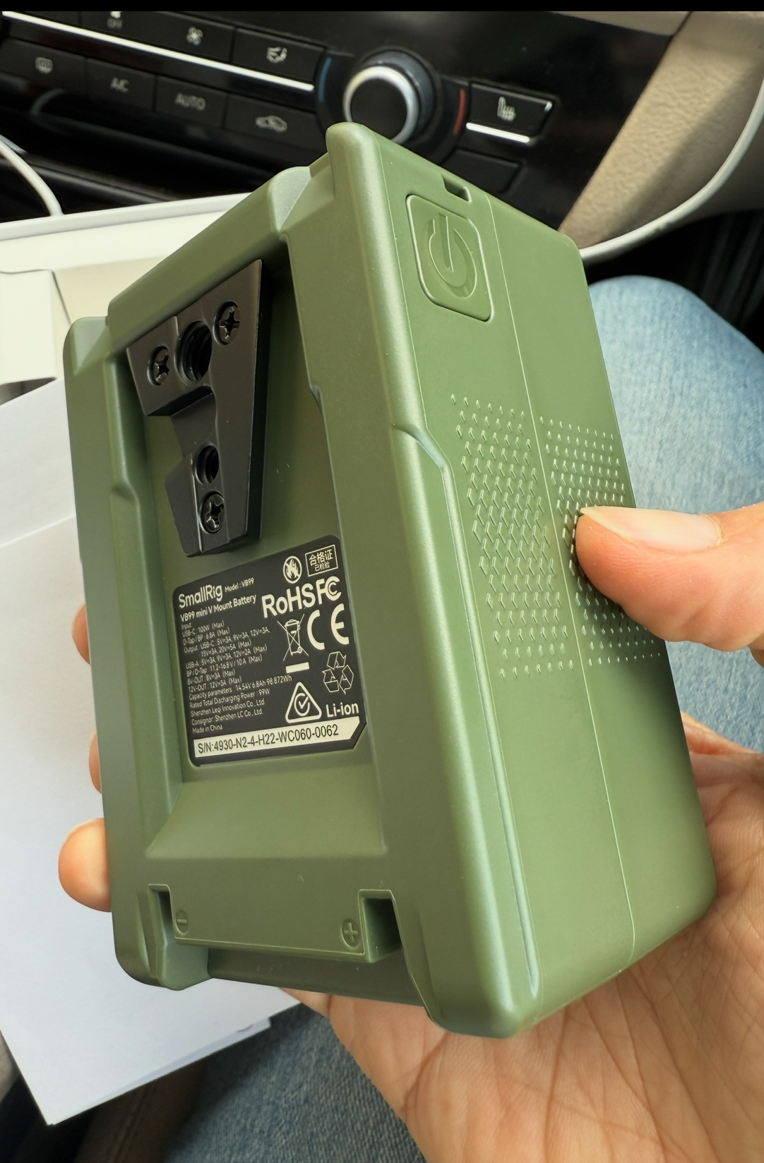 Mini V-Mount Battery | Compact Power Solution - SmallRig Mini V-Mount Battery | Compact Power Solution - SmallRig