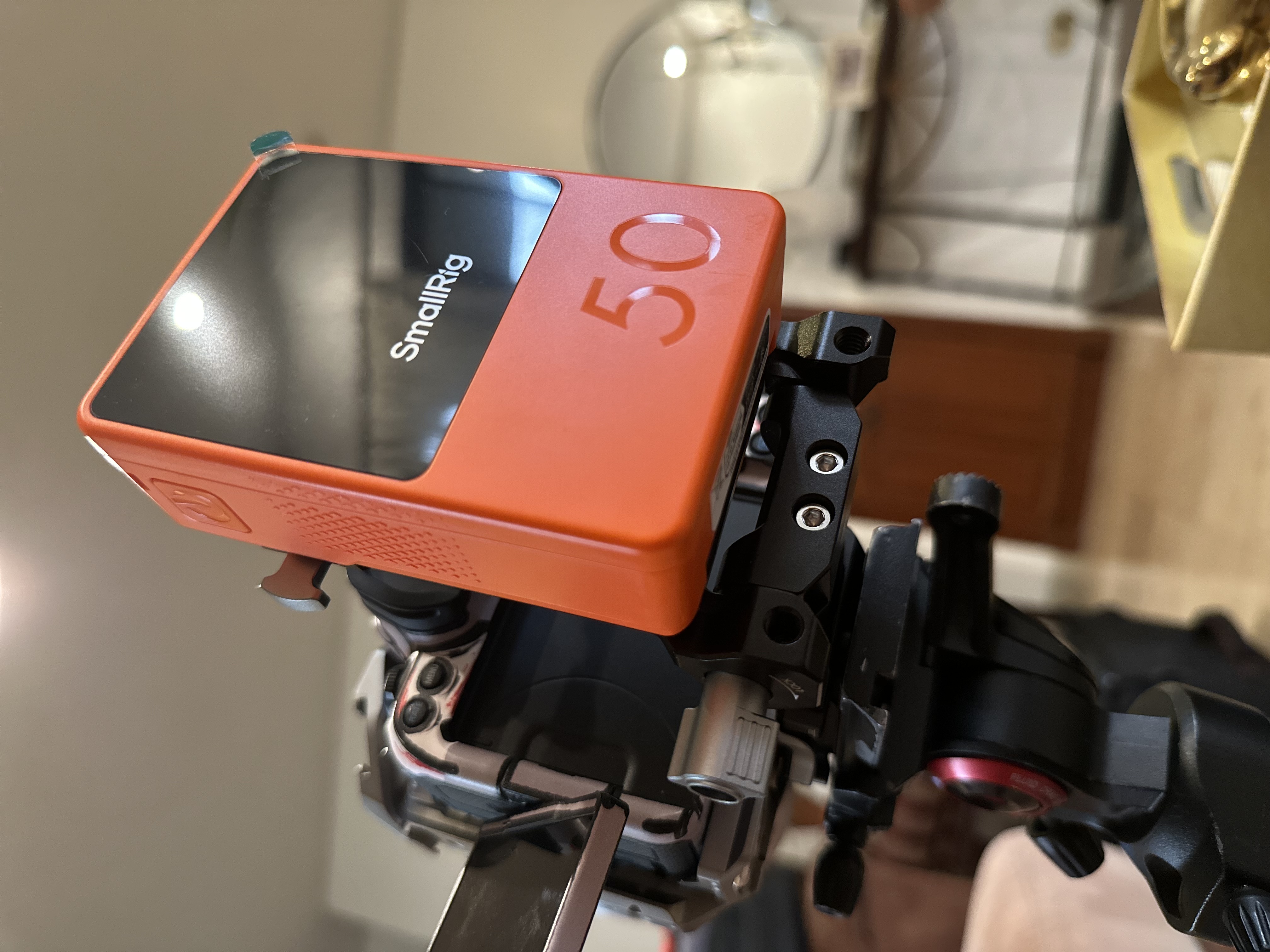 VB50 ミニVマウントバッテリー