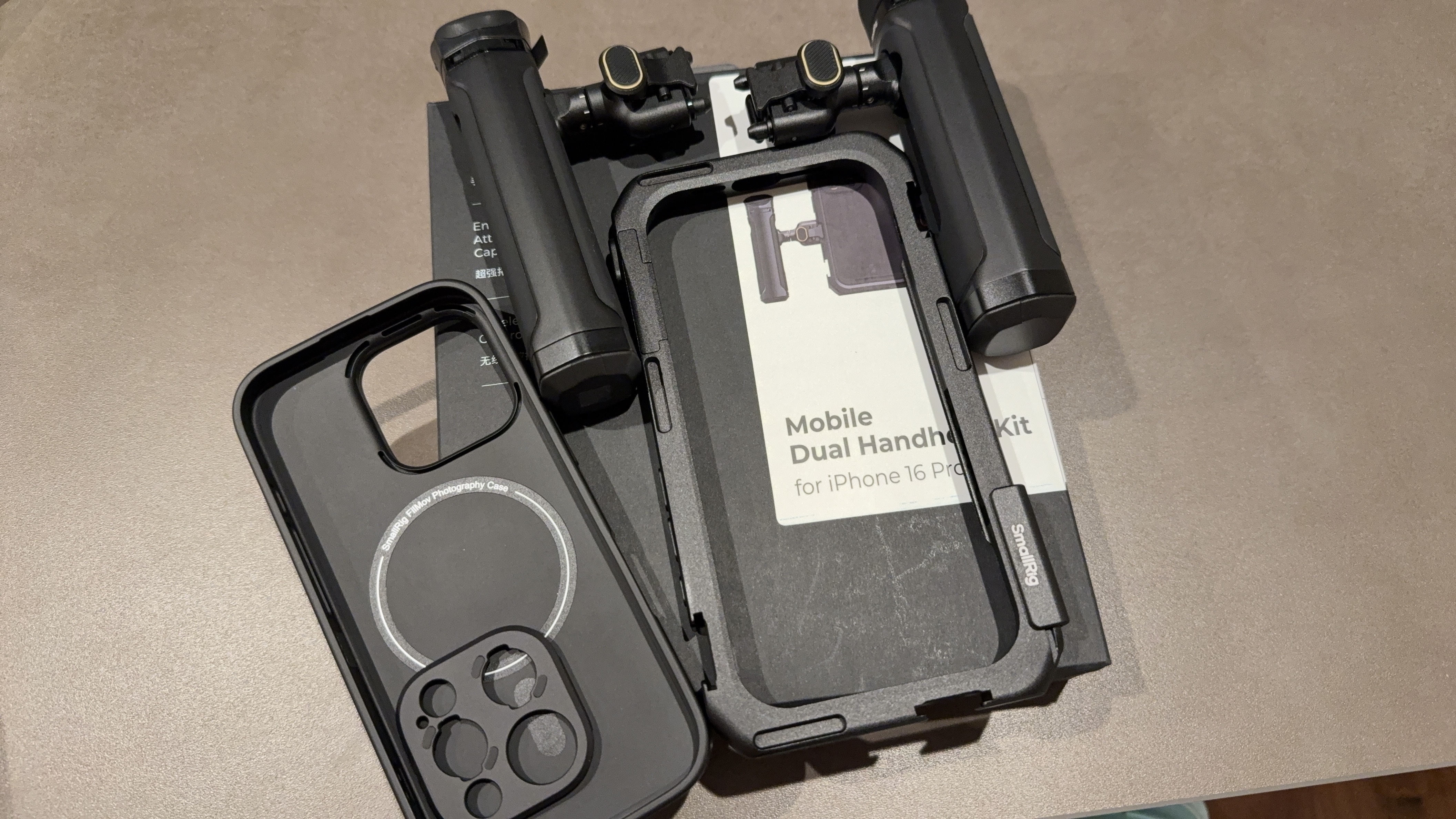 iPhone 16シリーズケージ用67mm磁気フィルターアダプターサイド