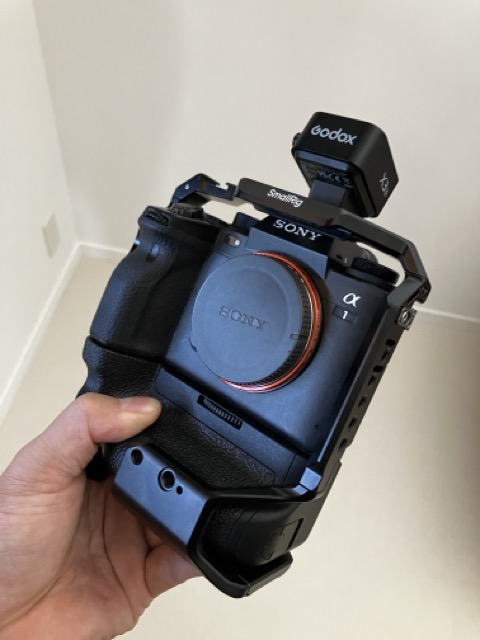 Sony A7 Battery Grip Cage | Secure NATO Mounting | SmallRig