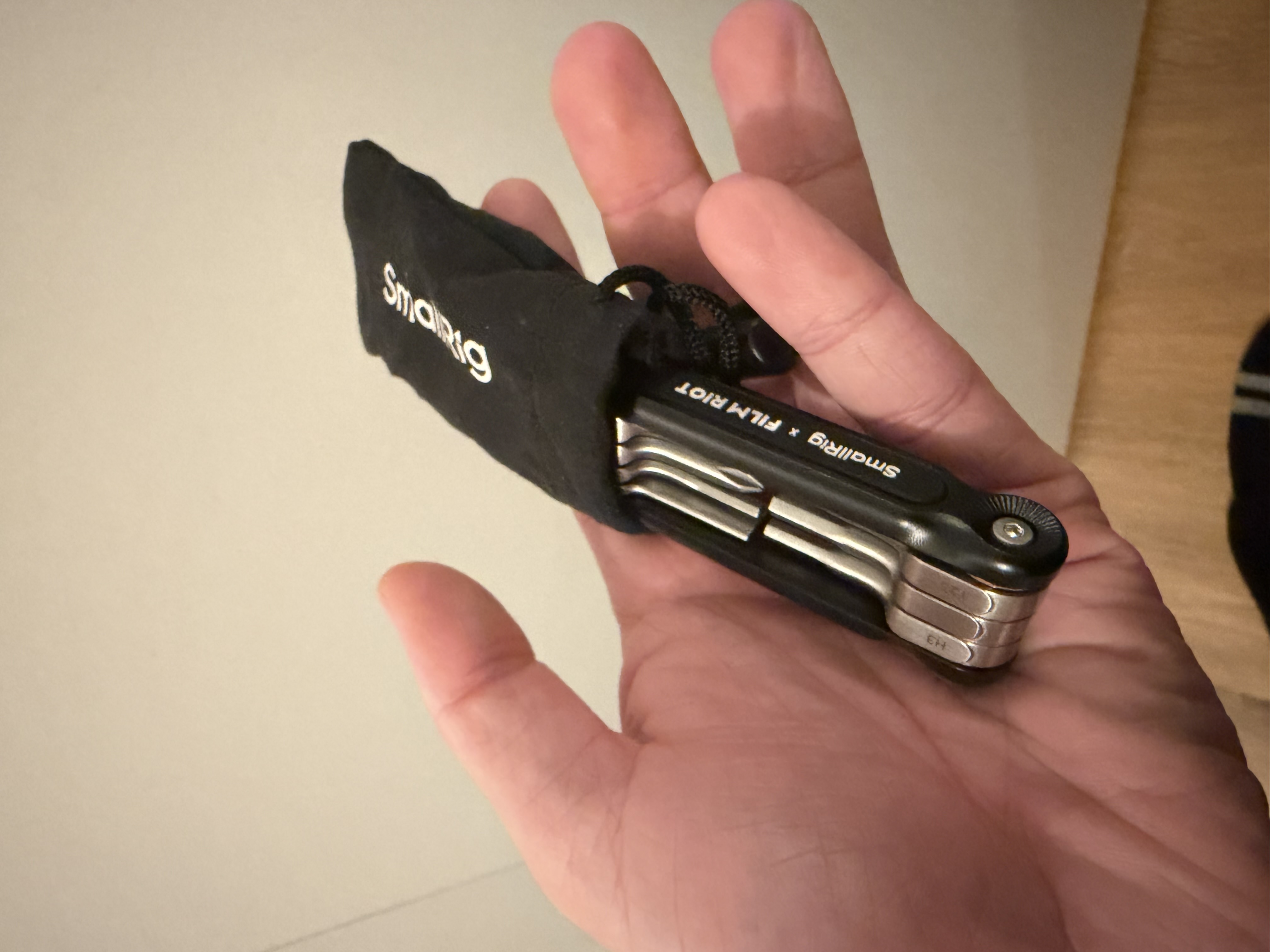 7-in-1 Folding Wrench Set | Multi-Angle Rigging | SmallRig