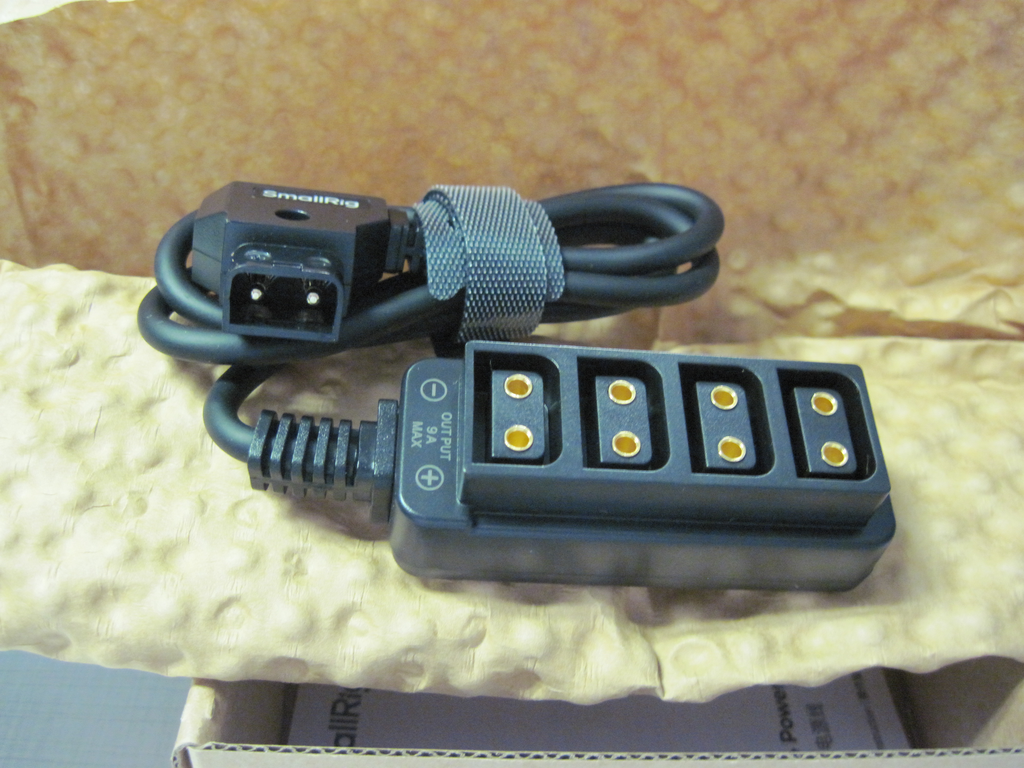 D-Tap 1-to-4 Power Cable | 4-Output Splitter