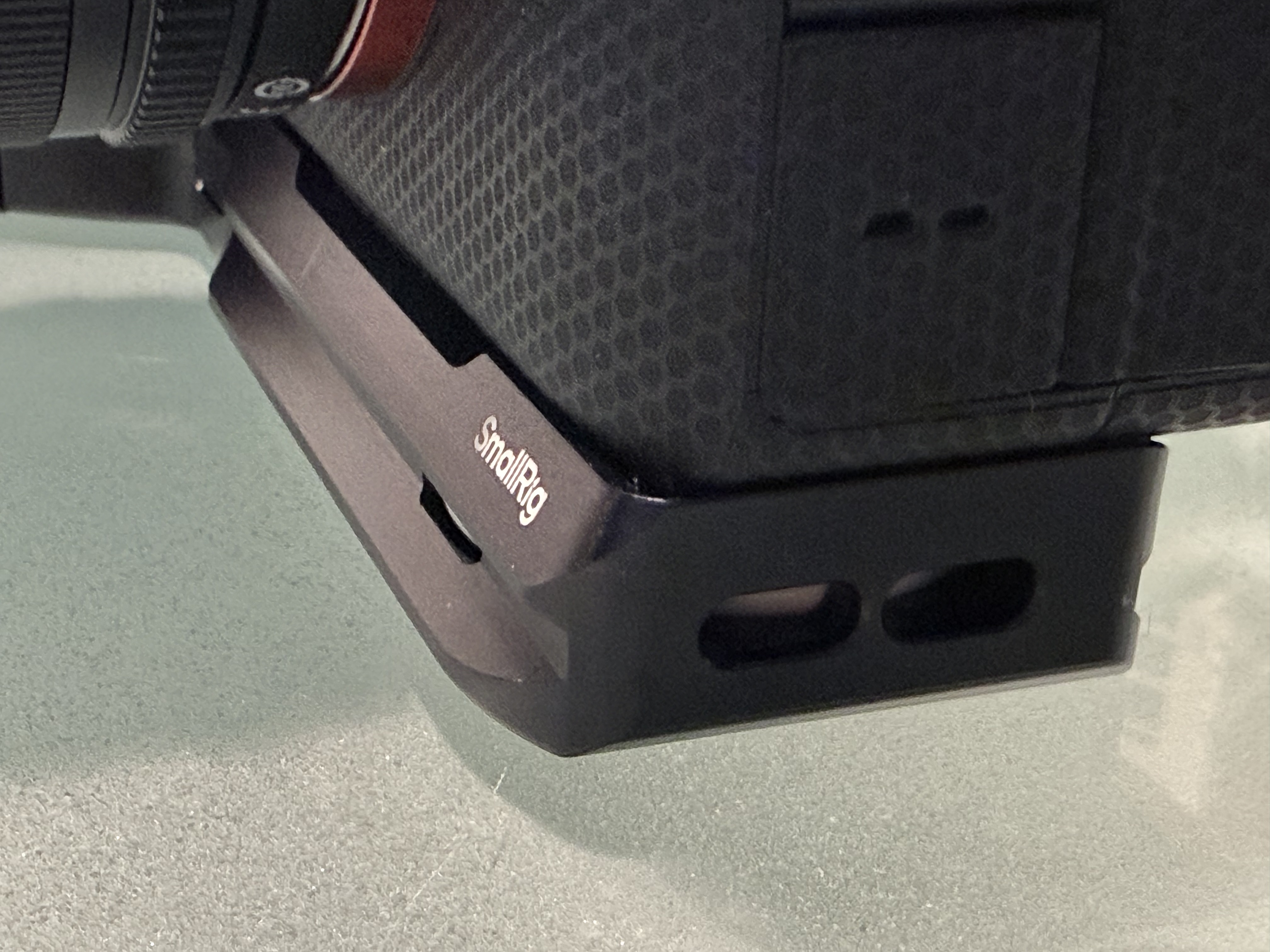 Baseplate Mount Plate with AirTag Slot for Son | SmallRig