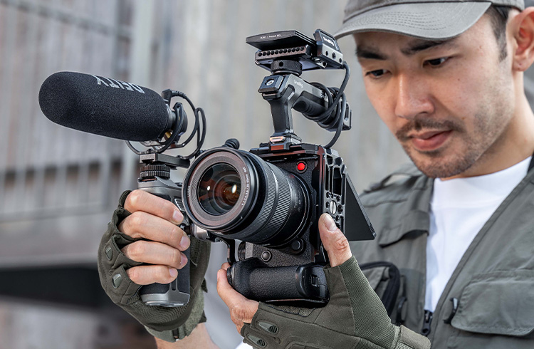 SMALLRIG Cage Kit Per Panasonic G9II / S5 II / S5 IIX – Gabbia Completa Con Maniglia NATO, Fermacavo HDMI/USB-C, Piastra Arca E Attacchi Per Accessori