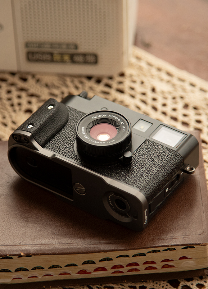 Thumb Grip for FUJIFILM X half