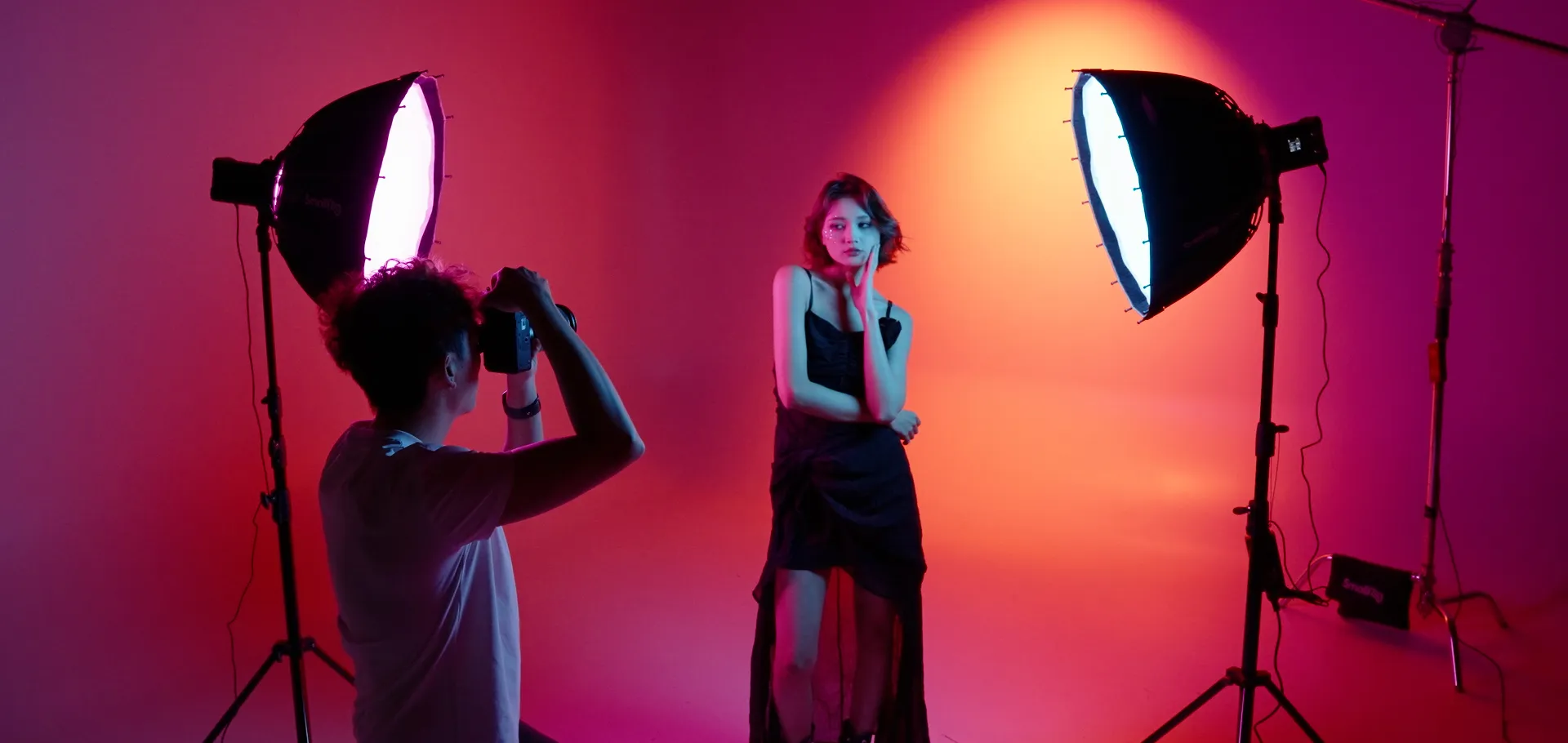 SmallRig home-Banner-COMMAND THE LIGHT