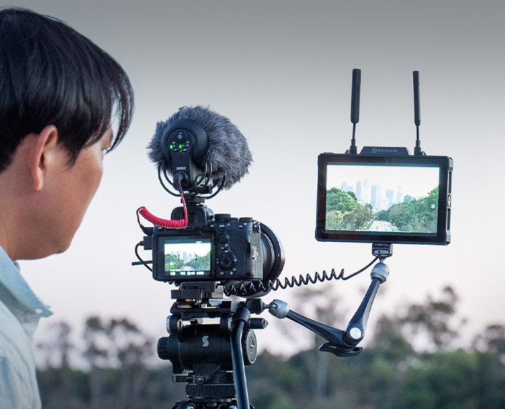 Kategori/Tripodlar/Video Tripodları SmallRig TRIBEX CARBON II Dinamik Denge Başlığına Sahip Karbon Fiber Tripod | SmallRig-SKU:5755/Malzeme(ler):Karbon Fiber/Tripod Y&uuml;k Kapasitesi:Her İkisi 25 kg/Başlık Y&uuml;k Kapasitesi:6 kg/&Ccedil;alışma Y&uuml;ksekliği:27,0 - 168,0 cm/Ne