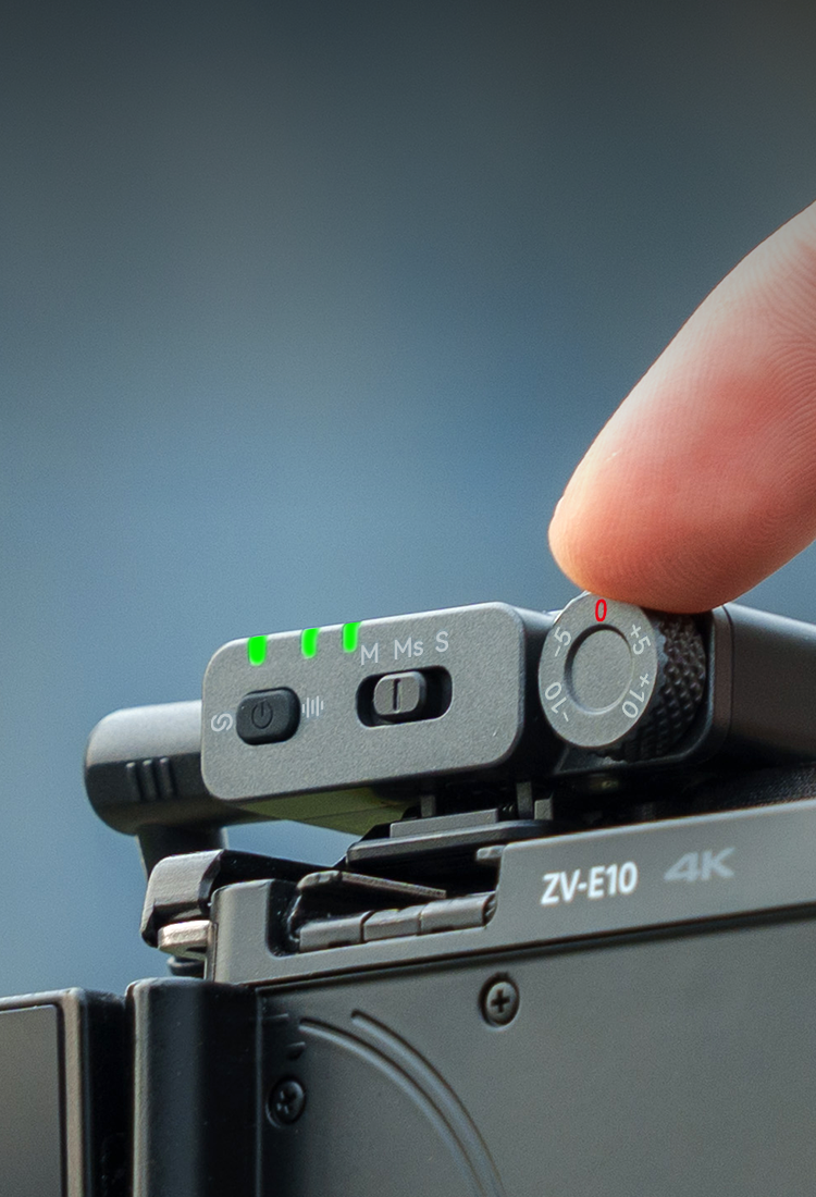 S70 Wireless Microphone | Ultra-Thin | 984ft Range | SmallRig