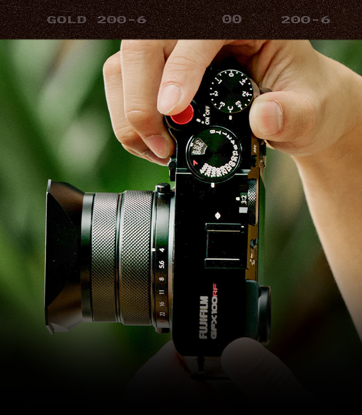 FUJIFILM GFX100RF用木製ハンドル付きL字型マウントプレート