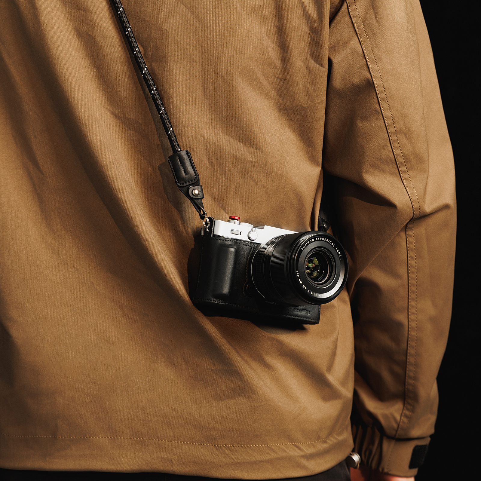 X-E5 Camera Half Case | Leather, Grip | Black, Brown