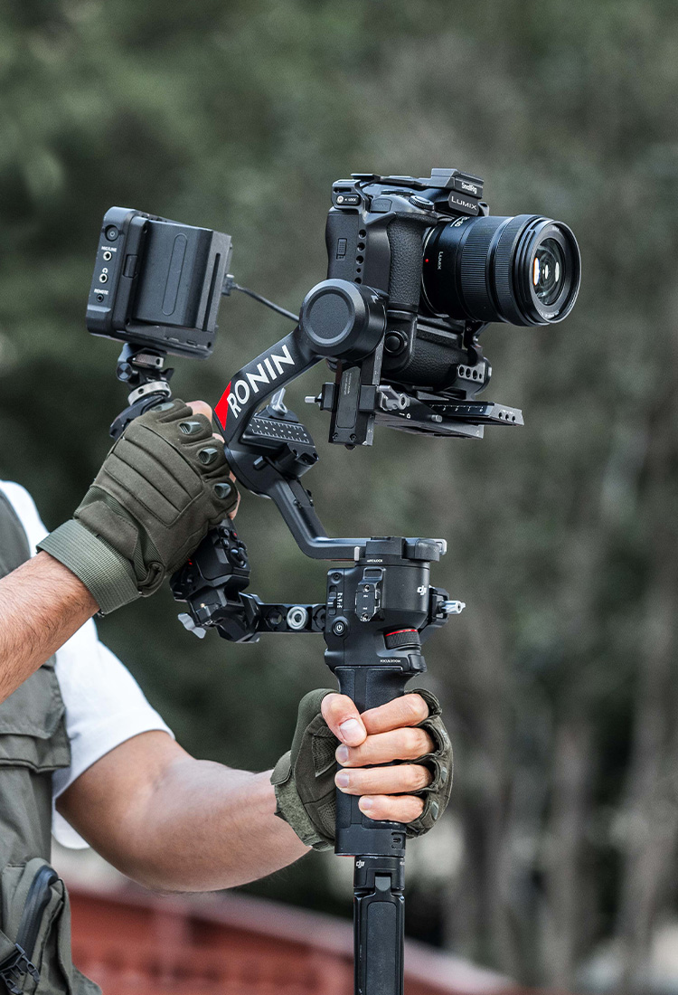 Panasonic LUMIX Cage S1/S5/G9 | DMW-BG1/BG2 Grip Ready