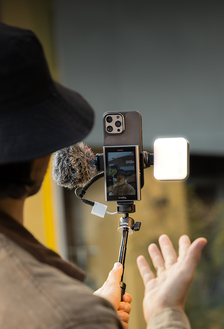 4K Wireless Phone Monitor | Mobile Vlog Kit | MagSafe