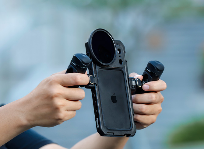 Cage Kit for iPhone 17 Pro/Pro Max: Mobile Dual Handheld Phone